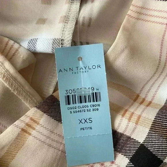 🆕Ann Taylor Whitecap Plaid Button-Cuff V-Neck Top XXS🆕 - Picture 8 of 11
